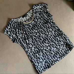 Laura Grey/Black Cheetah Print top